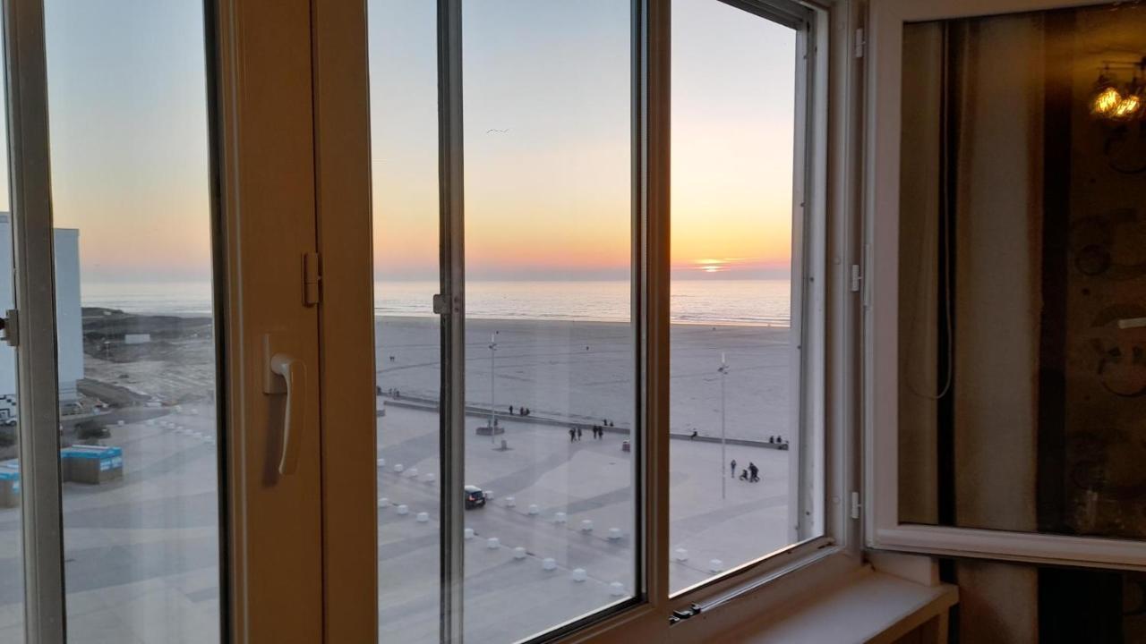 Berck: Front De Mer Avec Vue Sur La Plage Luaran gambar
