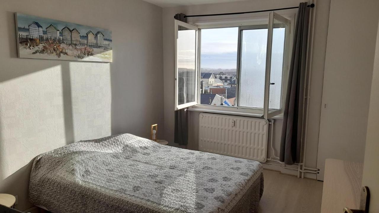 Berck: Front De Mer Avec Vue Sur La Plage Luaran gambar